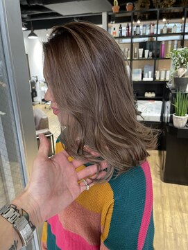 アルカナ 明治神宮前原宿(ARCANA) 切りっぱなしボブ エアリーロング 美髪 ピンクブラウン