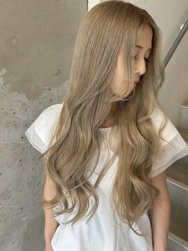 アイリー 名古屋(A/LEE) ミルクティーベージュ