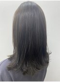 外ハネスタイル