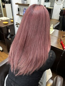 ヘアーデザインルアナ(Hair design Luana.) ピンクカラー