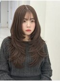 レイヤーカットハッシュカットハイレイヤー韓国ヘアくびれヘア
