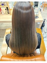 クア(qua)&nbsp;【北千住】ブリーチ毛も美髪へ☆髪質改善縮毛矯正で憧れのツヤ髪