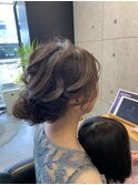 ルーズシニヨンアレンジ
