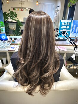ビューティーサロン キセキ(Beauty Salon kiseky)の写真/大人女性に選ばれる上質サロン。お悩みに寄り添った似合わせ提案で、あなたらしい洗練された美しさを実現。