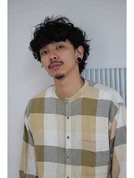 ブークル(boucle) 大人カッコいいカーリーウルフ