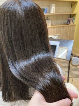 トゥーリ 二日市店(tuuli) 二日市 美容室 髪質改善 トリートメント アディクシ―カラー