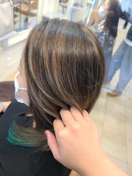 レスタ(ReSTA.) ハイライトで印象をしえなき