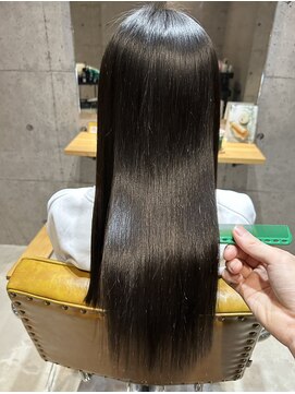 リベルタ(LIBERTA) 美髪ストレート