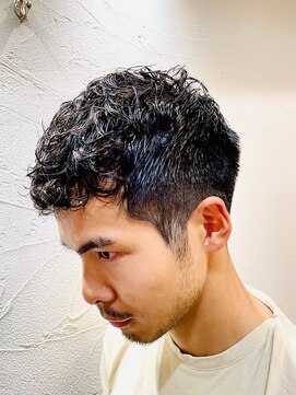 ミリオンバックス 上野(Million Bucks) 韓国マッシュ/ダークアッシュ/ニュアンスパーマ/スペインカール