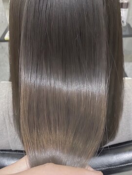 エヴァー(ever) ☆ever☆ insta@ever_hair_official[渋谷/原宿/渋谷駅/髪質改善]