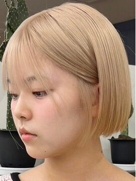 ウィコ 新宿(WICO) ミルクティーベージュ[新宿駅/デザインカラー/レイヤーカット]