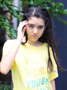 ヴァージ(Verge) レイヤーカット/ウェーブパーマ/前髪/こなれミディ[代官山駅]