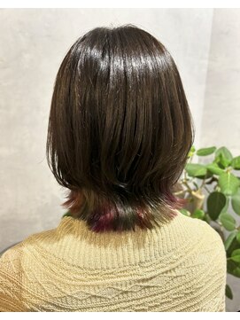 ルーツ(Roots) 裾カラー/ユニコーン/ウルフカット/くびれカット