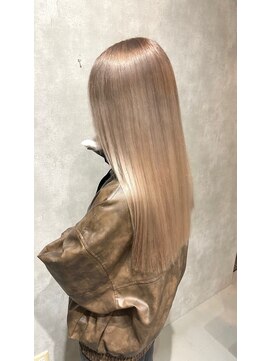ヘアーメイクチック(HAIR MAKE CHiC) グラデーションベージュカラー