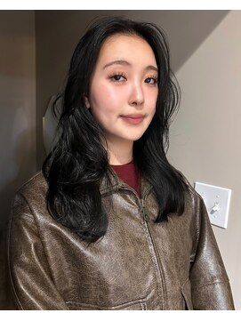 メゾンシアー(Maison Sheer) gray black / 顔まわりレイヤー