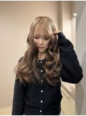 ケアブリーチミルクティーベージュルーツカラーグラデーション
