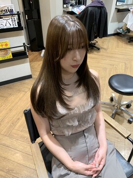 リジー(Litzy) 顔まわりレイヤー／嶋田　綺星