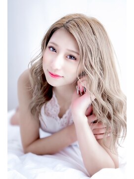 バズ サッポロ バイ フィーネ(BuzZ sapporo by Fi-Ne) アッシュベージュ