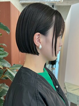 ノード(NODE) 栄黒髪垢抜け丸みシルエットボブヘア