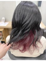 イリ 梅田(ili)&nbsp;インナーカラー／ピンク