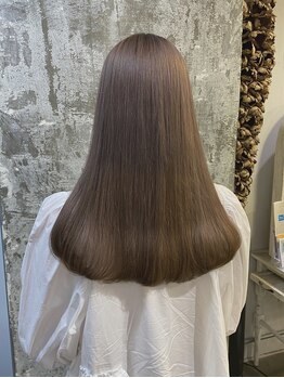 トリコ ヘアアンドケアスペース(trico hair&care space)の写真/【髪質改善で人気の実力派サロン】繰り返すほど艶めく美髪へ◎まとまり続く理想の髪に[赤坂]