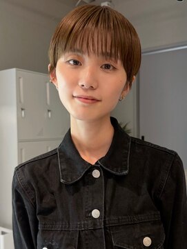 ホヌン 茅ヶ崎(Honnun) 【20代30代40代】大人可愛い◇丸みマッシュショート シースルー