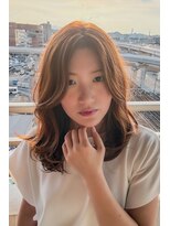 クラメール 黒崎コムシティ店(Kraemer)&nbsp;ミディアムレイヤー×ニュアンスカール＆ベージュブラウン