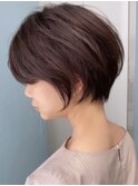 美髪にオトナかわいいホワイトグレージュネビージュショートボブ