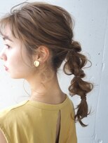 シュリット(schritt)&nbsp;玉ねぎポニー＊カジュアルパーティヘア　mutsuki