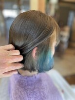 リプレシンクヘアー 最強ボブにインナーカラー