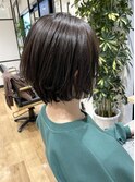 （中目黒徒歩1分）暗めグレージュ長めひし形ショートボブ
