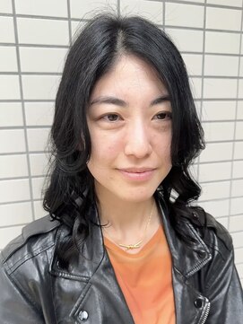 ラウレア(LAULEA) コテ巻き風パーマ/前髪パーマ/韓国パーマ/デジタルパーマ/パーマ