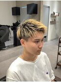 アップバングショート