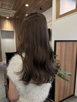 ビュートリアム ギンザ(BEAUTRIUM)&nbsp;顔周りレイヤー＊オリーブベージュ＊レイヤーカット＊顔周り