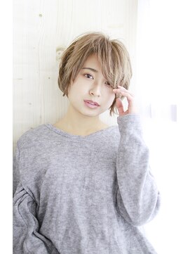 アウラ(Aula by marbles) 大人ショート/ショートカット/くすみベージュ[横浜]