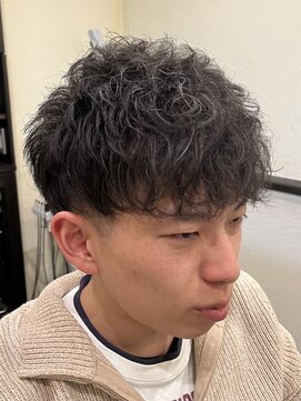 スカイマスターバーバー 渋谷(SKY MASTER BARBER) ショートスタイル<理容室>[渋谷/理容室/パーマ/フェード]