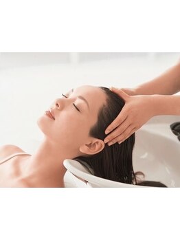 眠ってしまうほど気持ち良い…＊話題のHOTヘッドスパで、癒しと美髪を同時に手に入れてみませんか♪