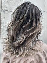 エノア 青山(ENORE)&nbsp;ハイライト/バレイヤージュ/グラデーションカラー/ダブルカラー