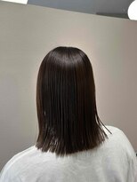 マロウ ヘア(Mallow hair) 切りっぱなしミディアム