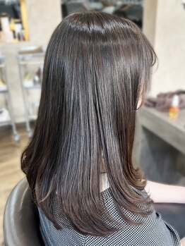 フルール(fleur)の写真/美髪に導く優しい縮毛矯正で、柔らかく自然なストレートへ。毛先にカールをつけた『ストカール』も[千葉]