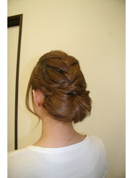 スリー(THREE) 編みこみ☆セット