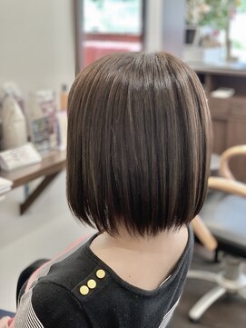 ヘアアトリエ シャイニィ(hair atelier Shiny) 高知　美容室　shiny 　ナチュラルボブ