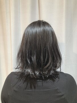 ユートラクト 寝屋川(U-tract) 【U-tract】シルバー☆黒でも透明感抜群