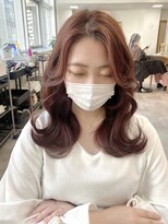 ミョンシル&nbsp;【myonsil 山田】くびれヘア/韓国風レイヤー/ブリーチなしピンク