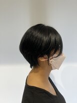 ブロッサム 若葉店(Blossom) 黒髪ショート