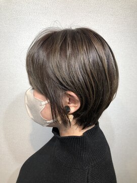 ラウレア(Laule'a) オトナ女子に人気のショートヘア