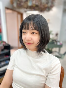 シーバイトリコ 市川(SEA by tricot) 小顔ウルフカット