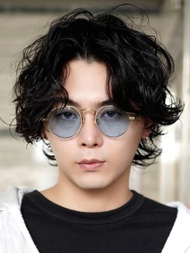 ライラ(Lyla) 常田大希風パーマ ミレニアムウェービーミディ