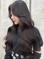 サクラ オモテサンドウ(SAKURA)&nbsp;韓国風レイヤーカット　ヨシンモリ　オルチャンヘア