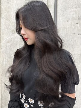 サクラ オモテサンドウ(SAKURA) 韓国風レイヤーカット　ヨシンモリ　オルチャンヘア